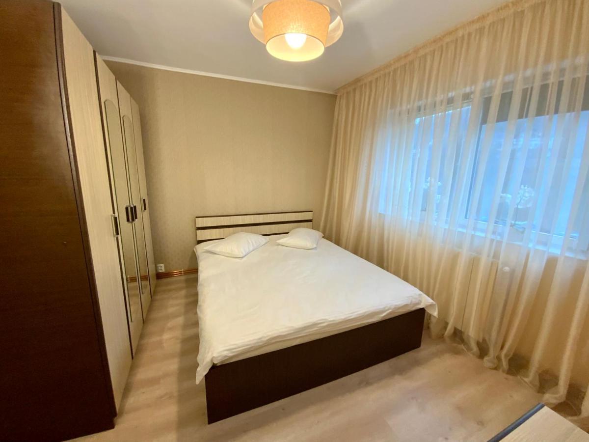 Apartament Bella Târgu Ocna Exterior photo